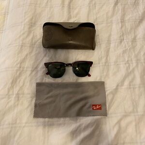 Ray-Ban Clubmaster Classic Tortoise New without Tags